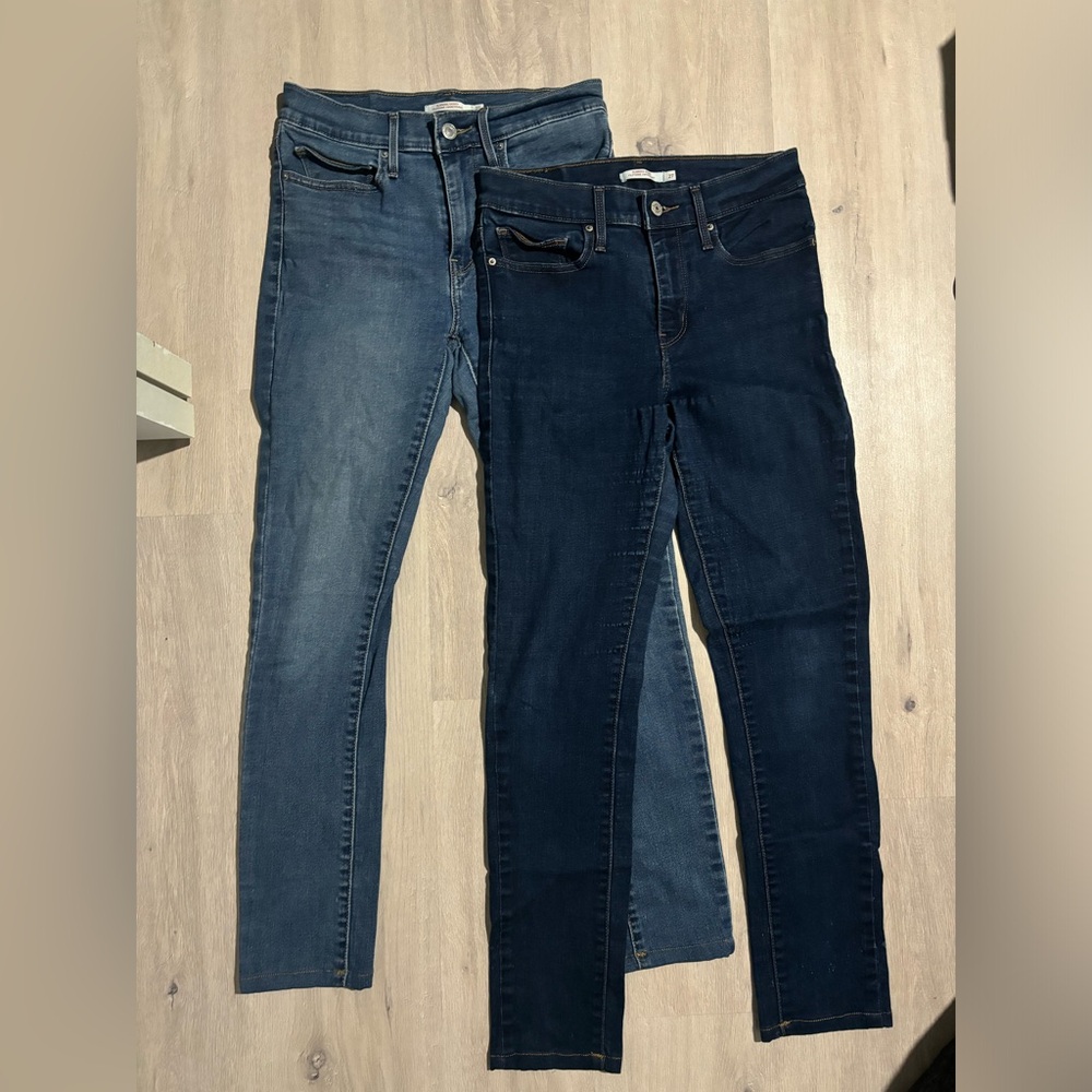 Levi’s Slimming Skinny Jeans